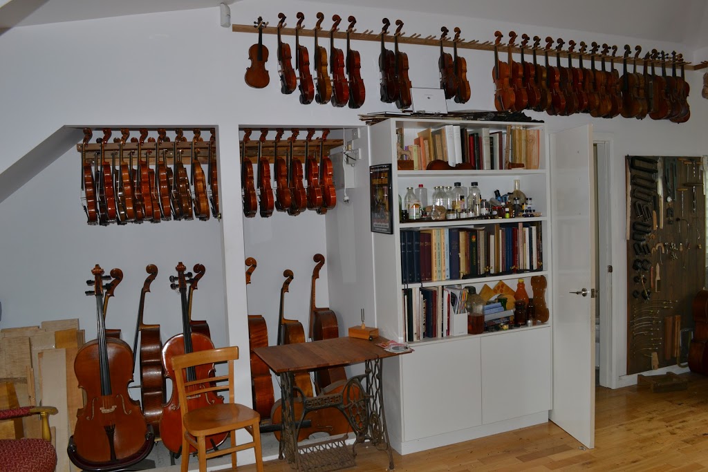 Lespets and Camden Fine Violins | 13 Doncaster Avenue, Entry via, Carlton Ln, Kensington NSW 2033, Australia | Phone: (02) 9663 4938