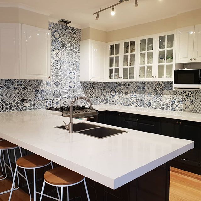 LocalPro Tiling & Renovations | 4 Caramar Dr, Oakleigh VIC 3167, Australia | Phone: 0403 270 733