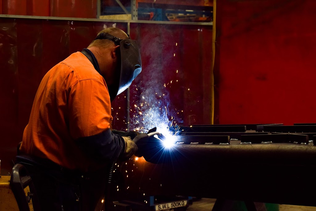 Kenro Metal Services | 720 Greenwattle St, Harristown QLD 4350, Australia | Phone: (07) 4699 9888