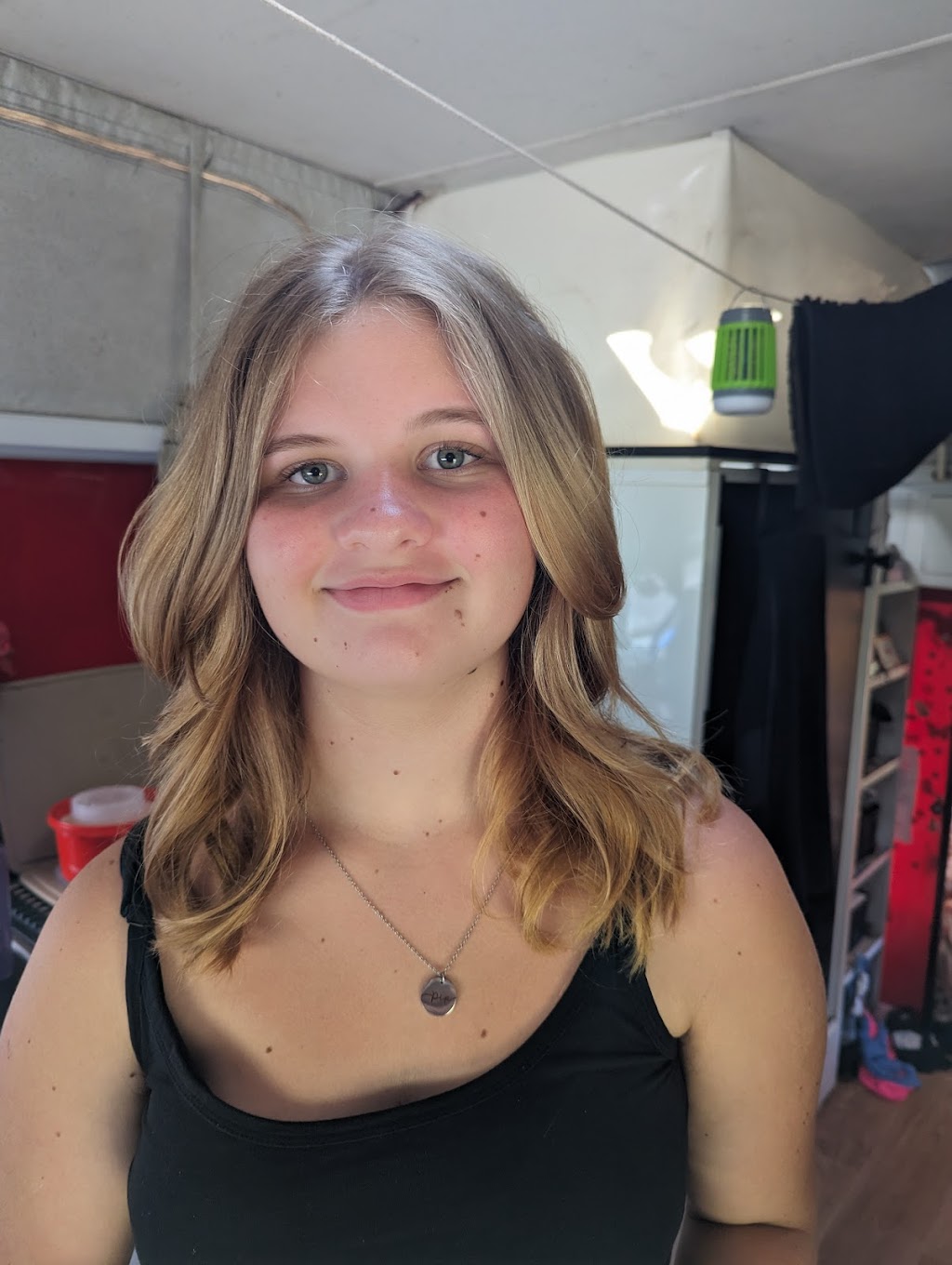 Liv Hair and Beauty | 76 Fairview Rd, Sapphire Beach NSW 2450, Australia | Phone: 0423 536 537