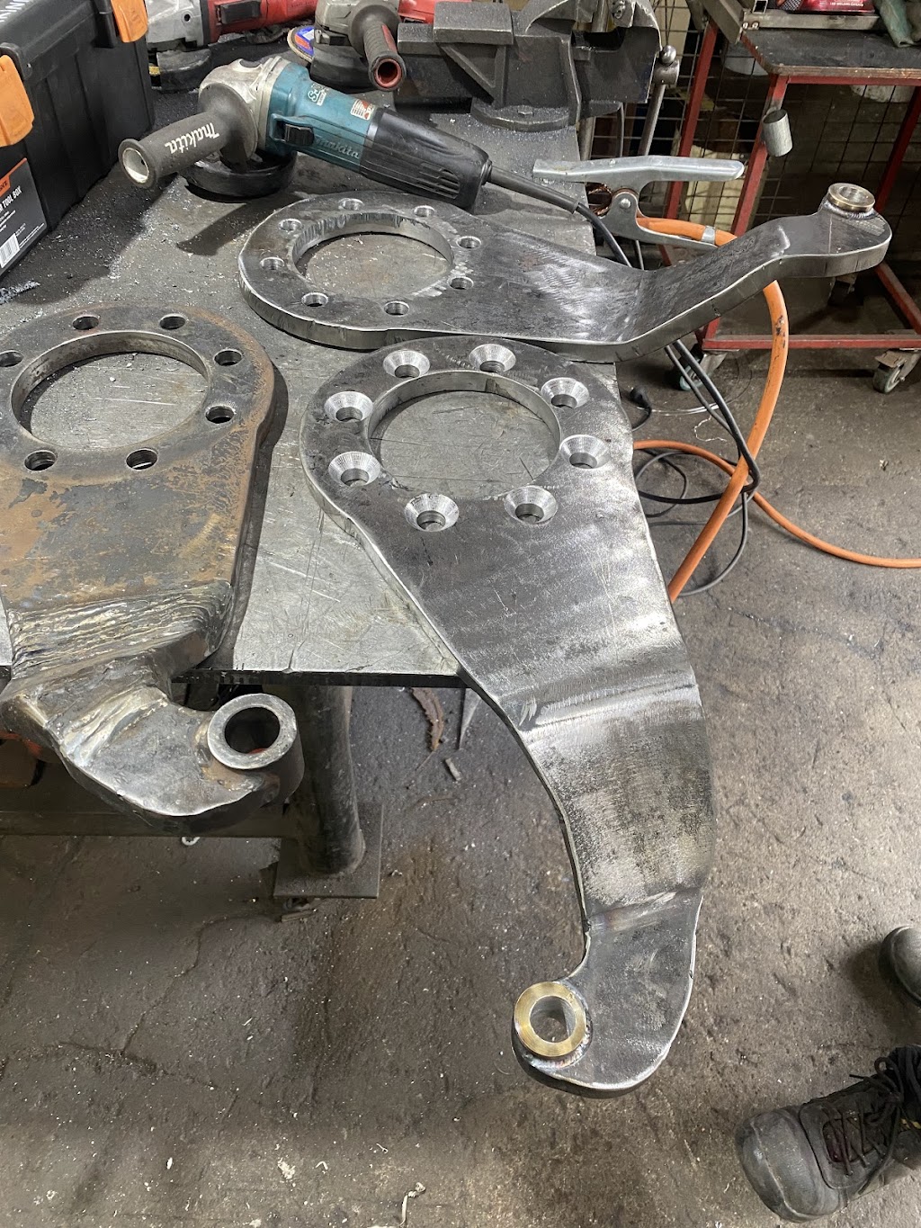 Gillmech Industries Pty Ltd | Shed 3/40 Lawson St, Blayney NSW 2799, Australia | Phone: 0447 599 249