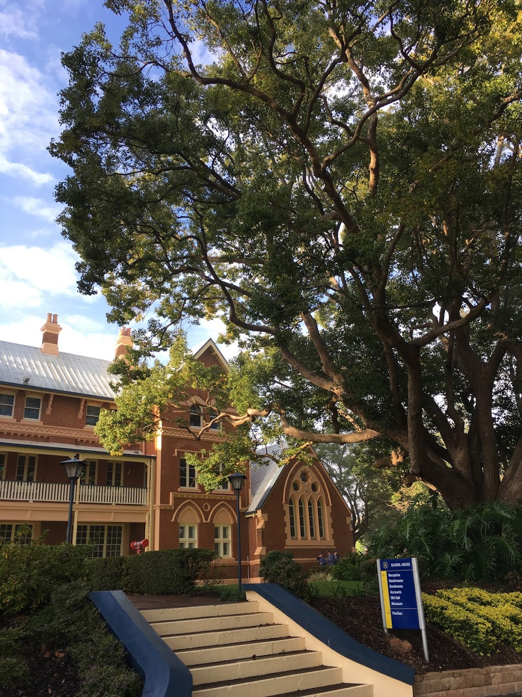 Toowoomba Grammar School | school | 24 Margaret St, East Toowoomba QLD 4350, Australia | 0746872500 OR +61 7 4687 2500