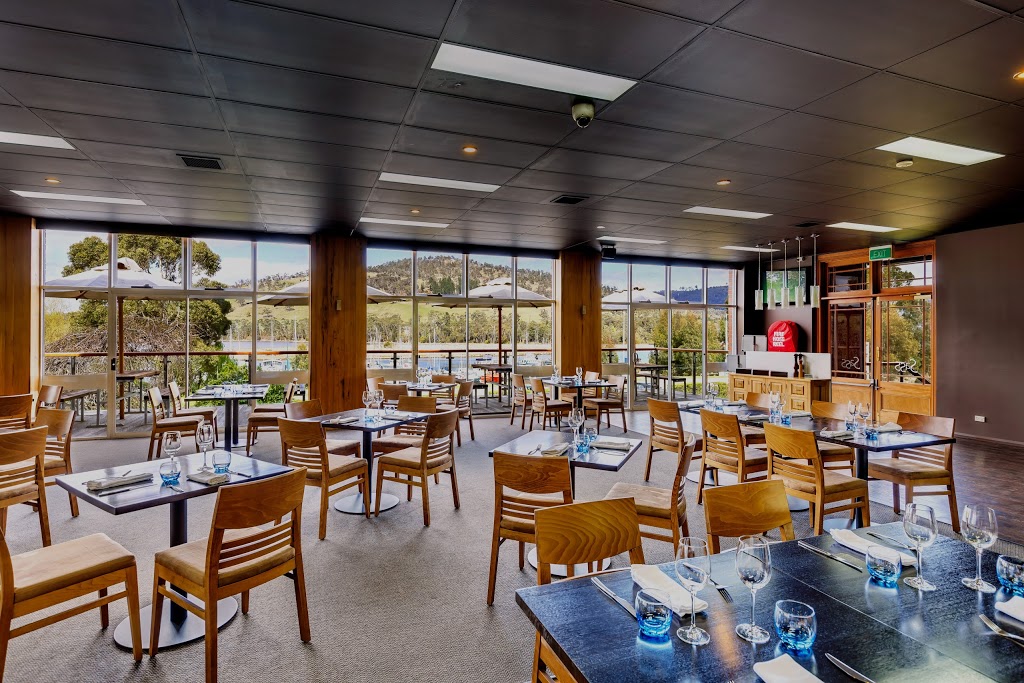 Kermandie Waterfront Hotel | 4518 Huon Hwy, Port Huon TAS 7116, Australia | Phone: (03) 6297 1052