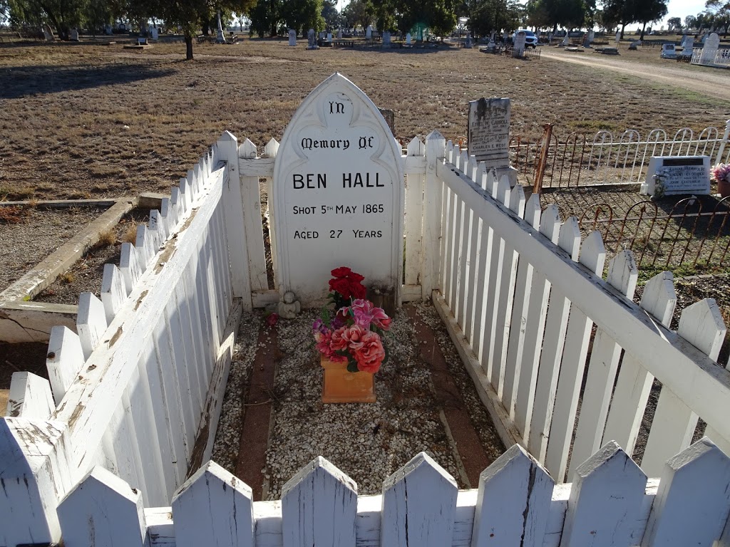 Forbes Cemetery | The Bogan Way, Forbes NSW 2871, Australia