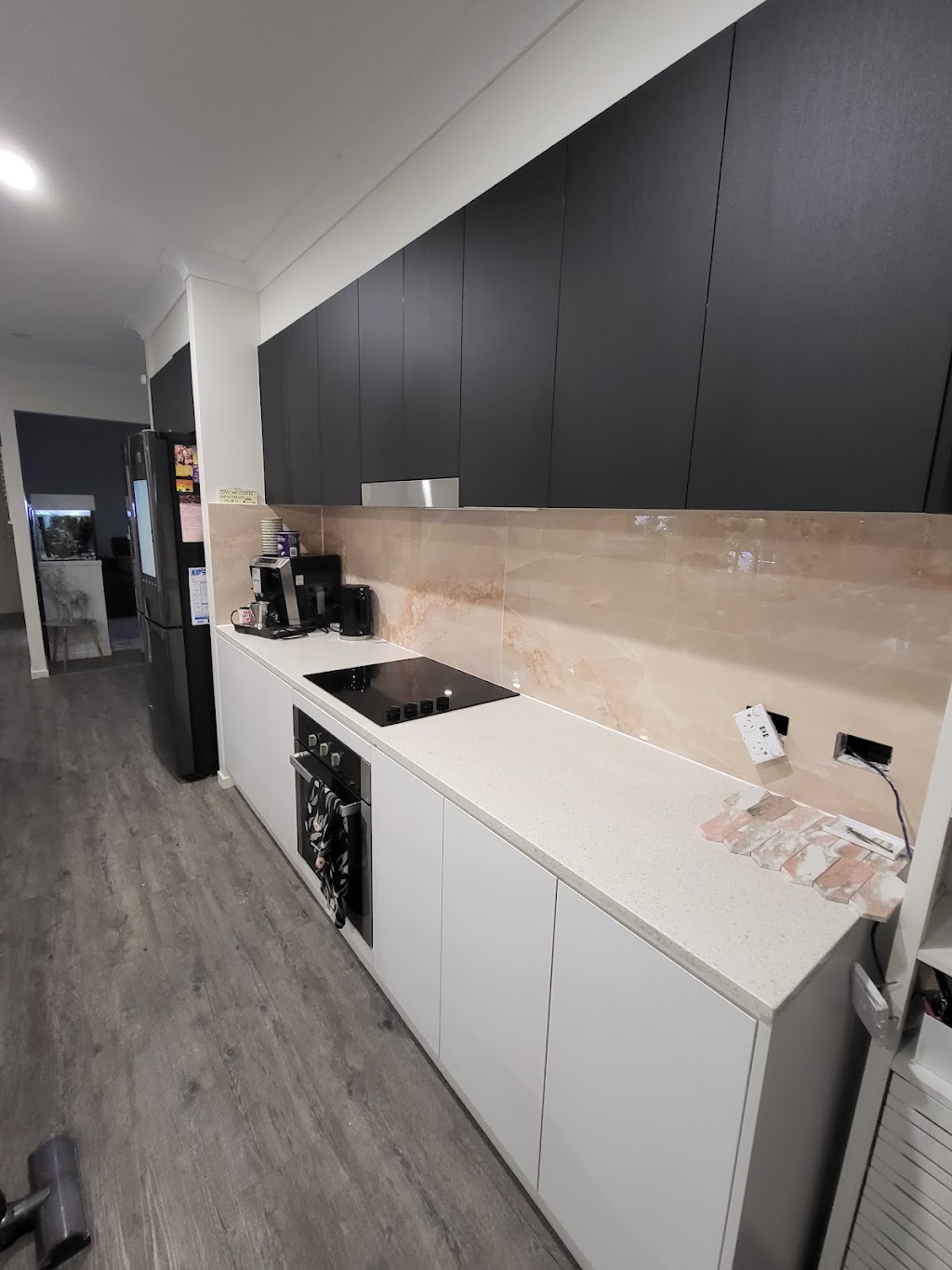A Plus Tile | 13 Fairway Ave, Southport QLD 4215, Australia | Phone: 0478 888 743