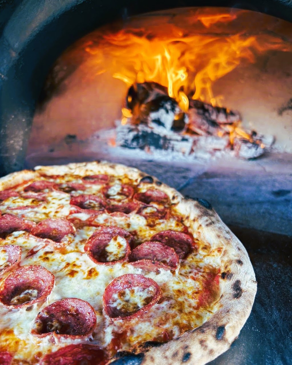 Pizza4shore | lot 20 Eyre Hwy, Ceduna SA 5690, Australia | Phone: 0439 838 644