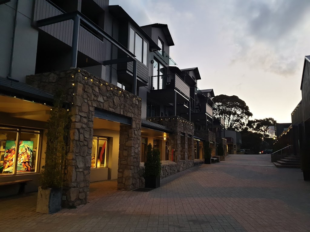 Thredbo Alpine Hotel | 8 Friday Dr, Thredbo NSW 2625, Australia | Phone: (02) 6459 4200