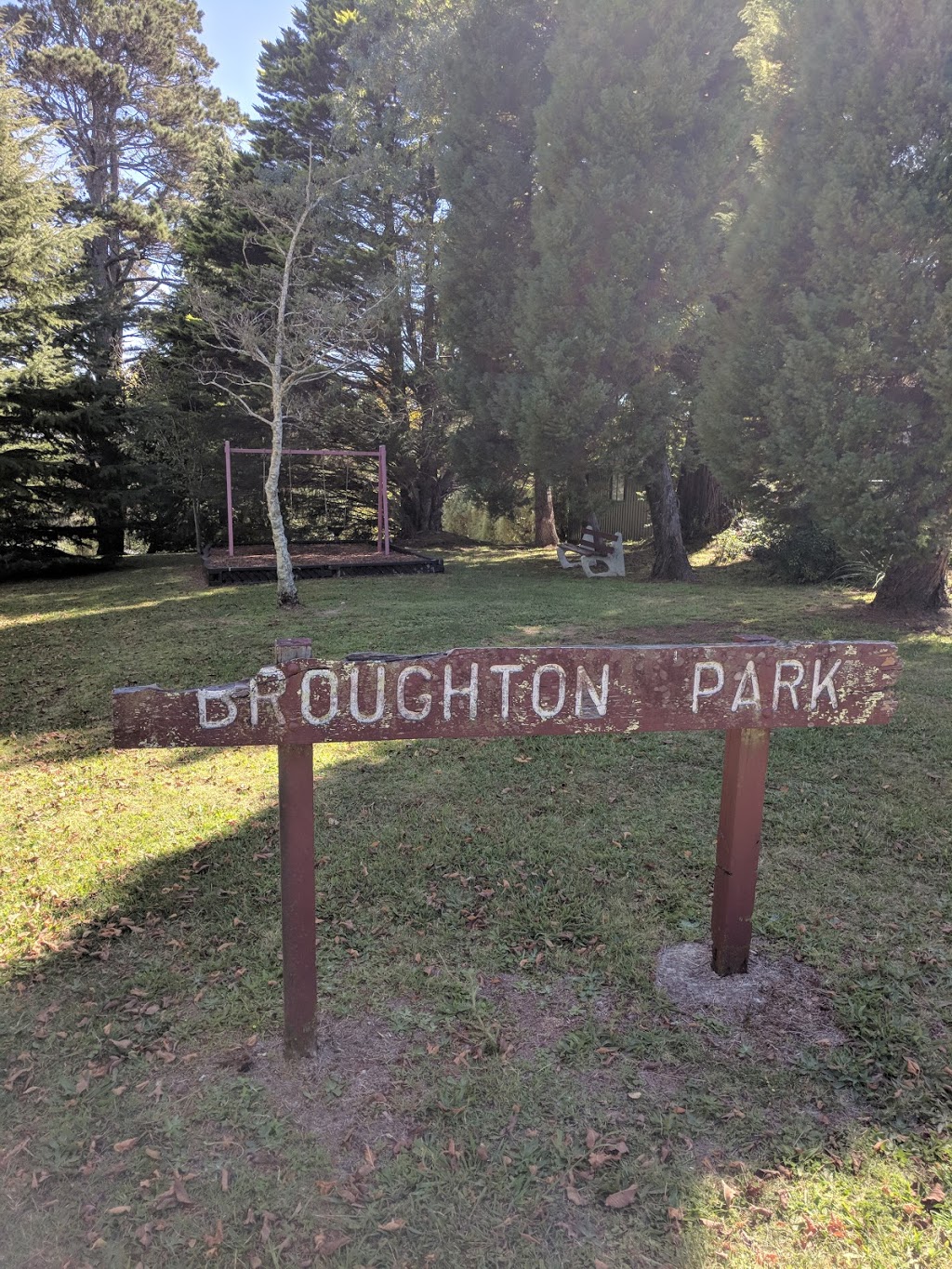 Broughton Park | park | Broughton St, Bundanoon NSW 2577, Australia | 0248680888 OR +61 2 4868 0888