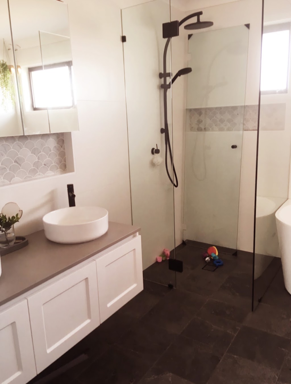 Triple A Tiling Services | 33 Geranium Cl, Glenmore Park NSW 2745, Australia | Phone: 0439 664 866