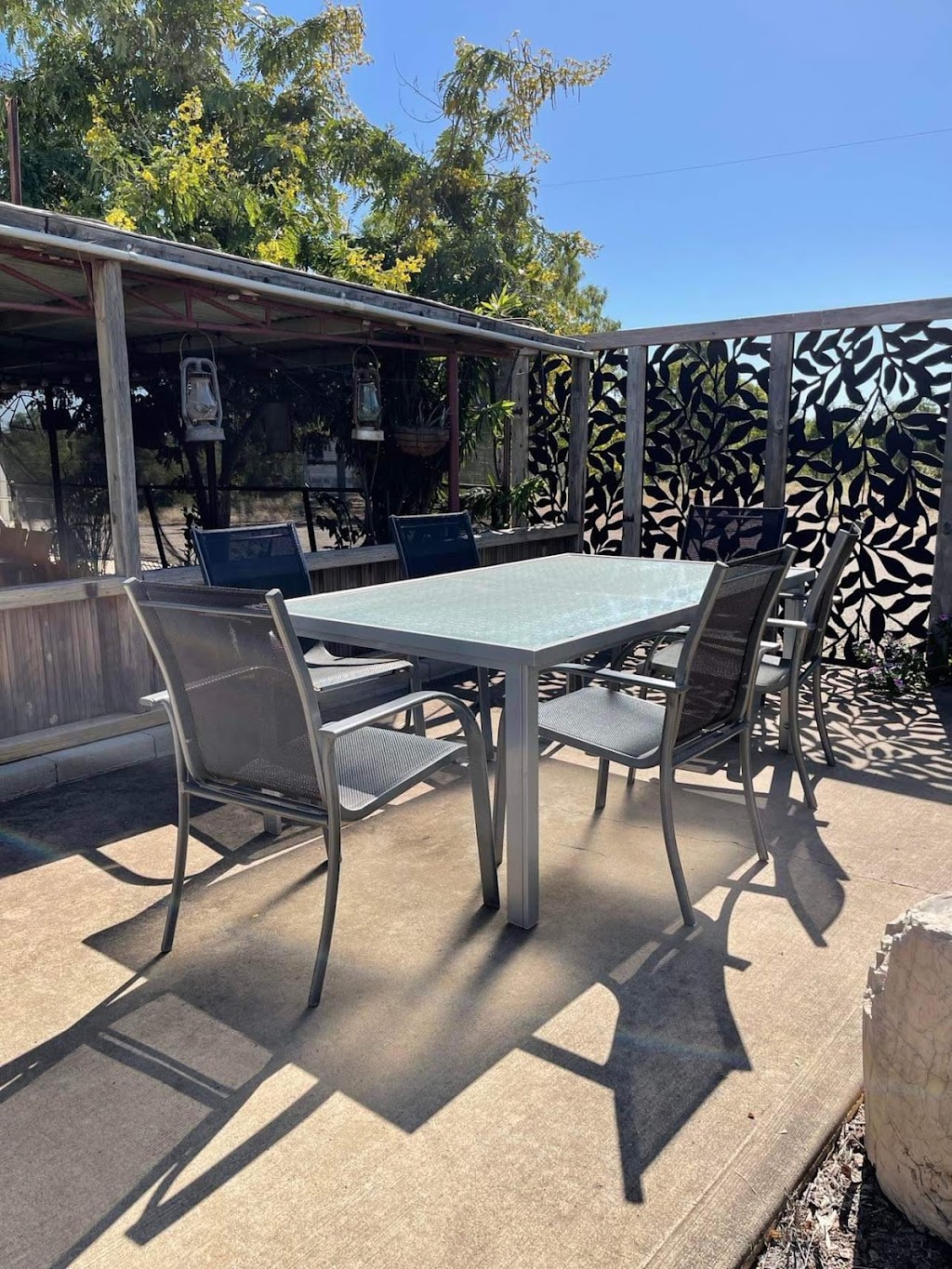 Mount Coolon Hotel | Mount Coolon QLD 4804, Australia | Phone: (07) 4983 5530