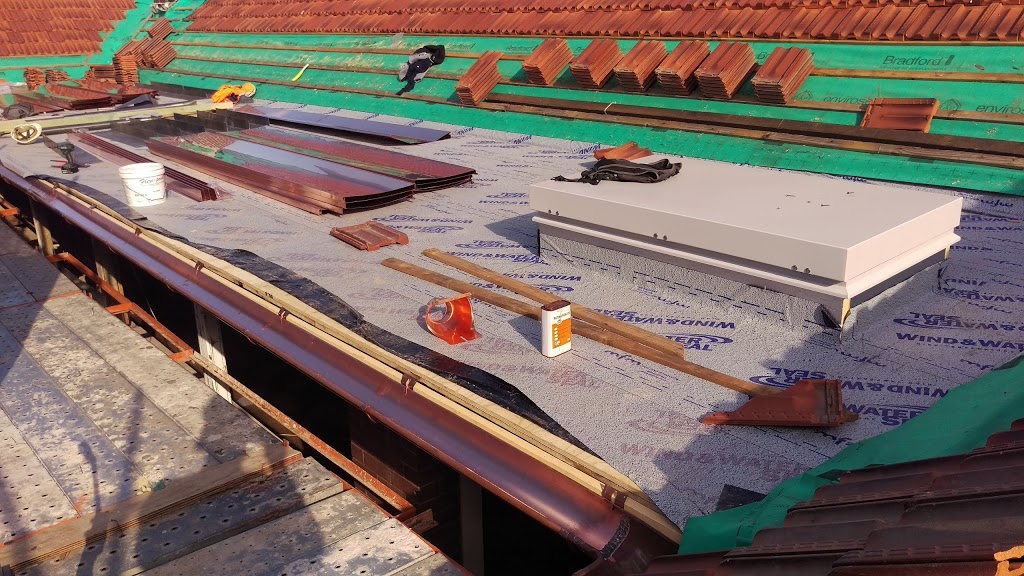Combined Roofing Solutions | roofing contractor | 5/73 Beauchamp Rd, Banksmeadow NSW 2019, Australia | 0296661592 OR +61 2 9666 1592
