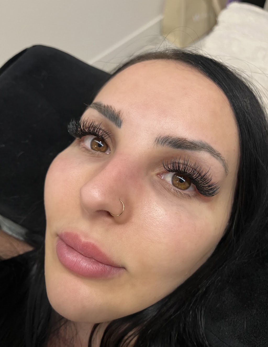 Luxe Lashes By Charlee | 5/141 Maudsland Rd, Oxenford QLD 4210, Australia | Phone: (07) 5551 6274