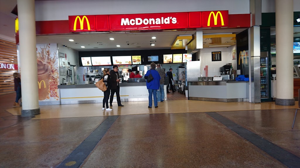 McDonalds Warringah Mall F/C | Warringah Mall, Old Pittwater Rd, Brookvale NSW 2100, Australia | Phone: (02) 9939 1033