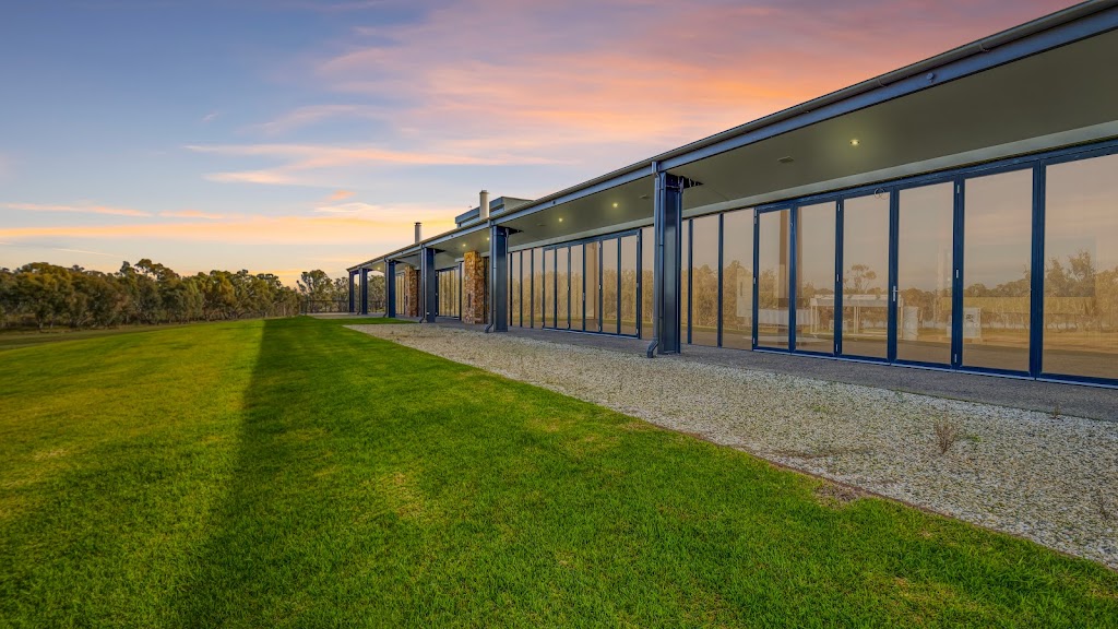 Nagambie Waters | 82 Kirwans Bridge Rd, Nagambie VIC 3608, Australia | Phone: (03) 4713 1803