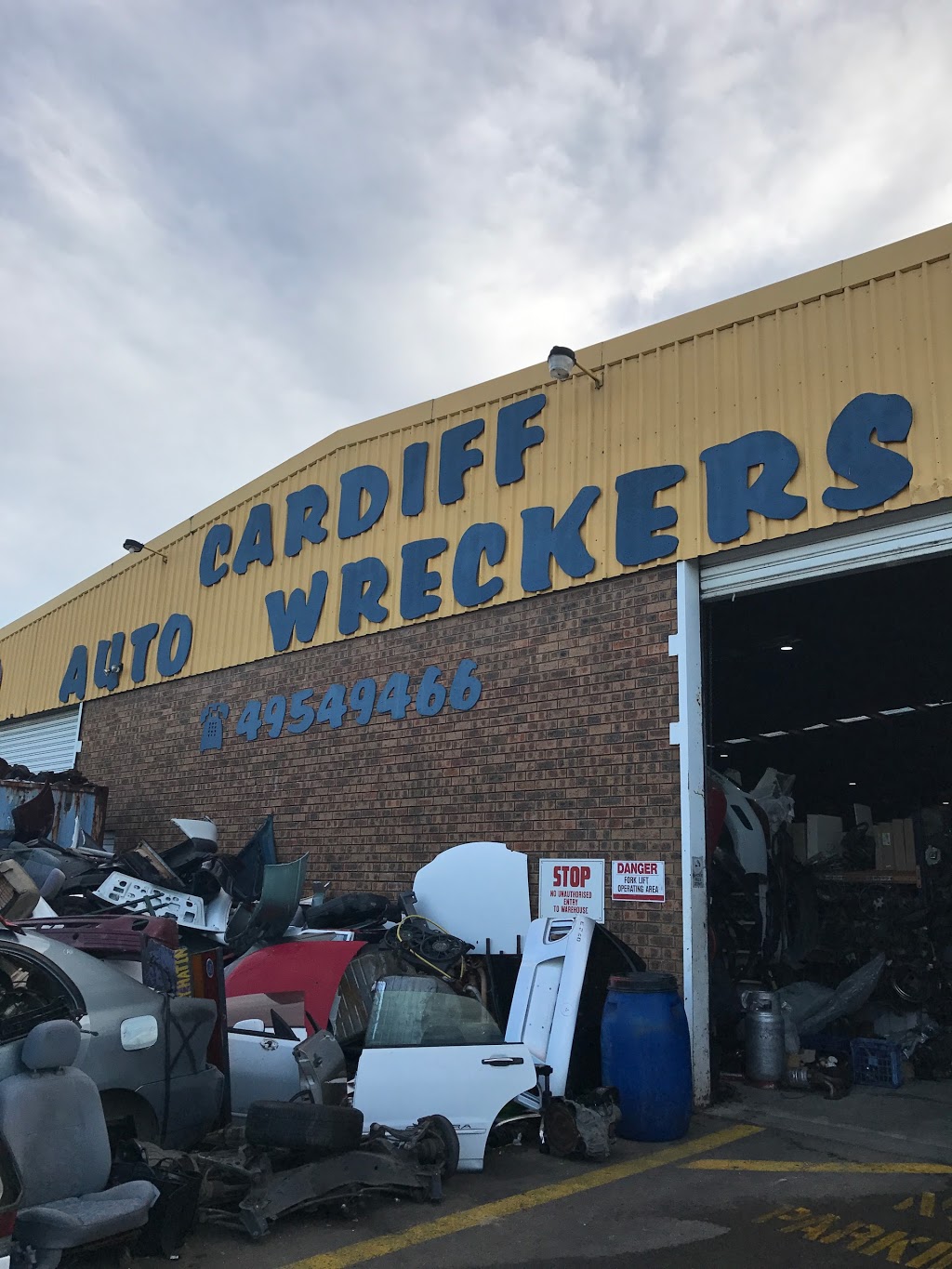 Cardiff Auto Wreckers | 40 Pendlebury Rd, Cardiff NSW 2285, Australia | Phone: (02) 4954 9466