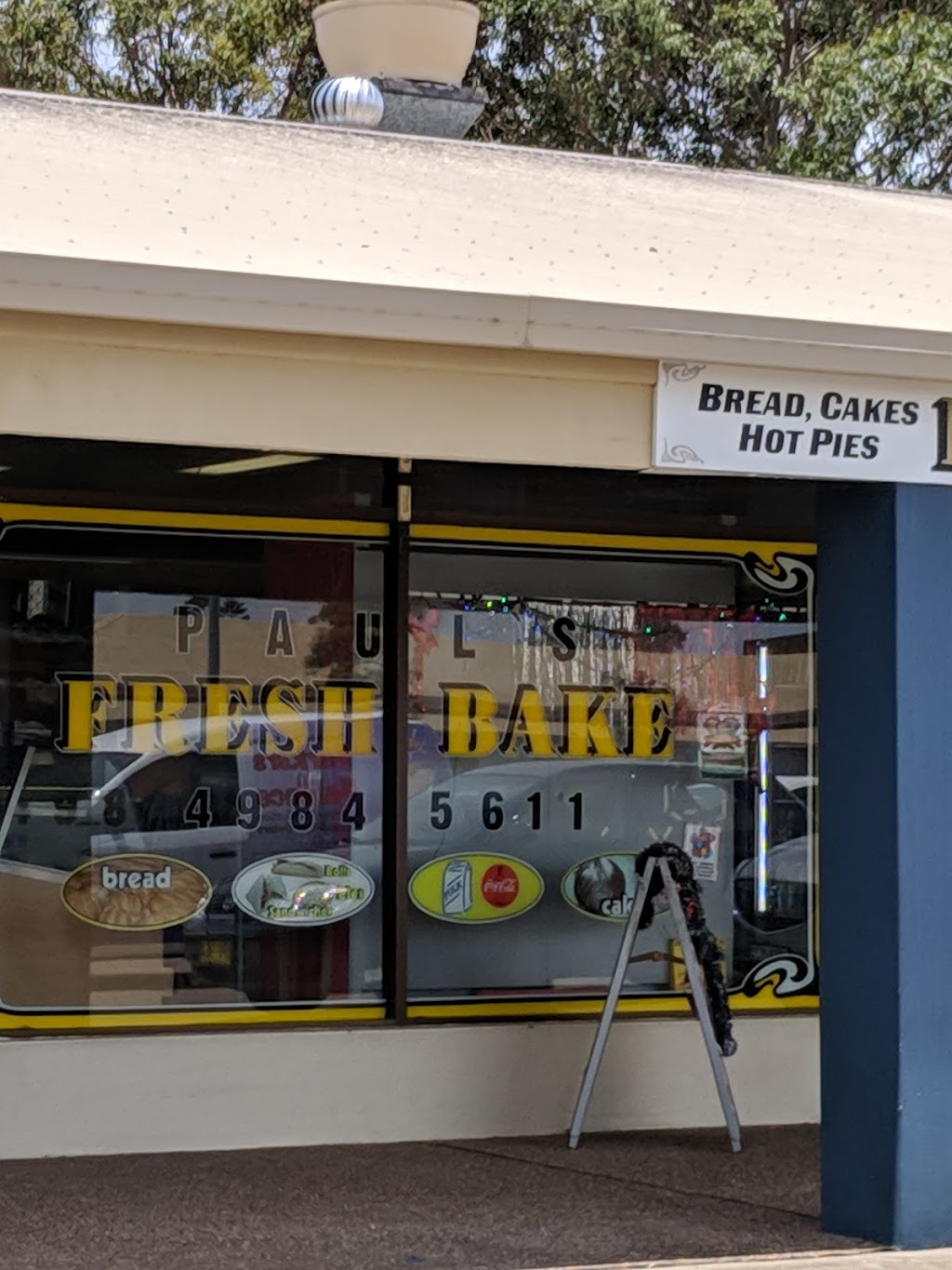 Pauls Fresh Bake | bakery | Kooindah Shopping Ctr President Wilson Walk, Tanilba Bay NSW 2319, Australia | 0249845611 OR +61 2 4984 5611