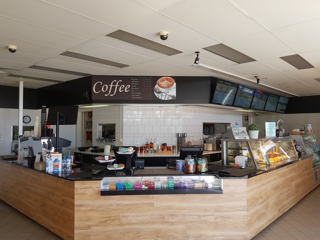 Coolabah Tree Cafe | cafe | Coles Express Service Centre, 516 Newell Hwy, West Wyalong NSW 2671, Australia | 0269720211 OR +61 2 6972 0211