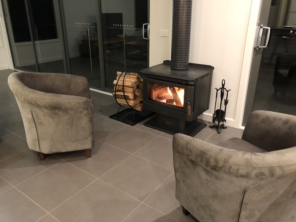 Kings View | 73 Kings Rd, Marysville VIC 3779, Australia | Phone: 0408 929 872