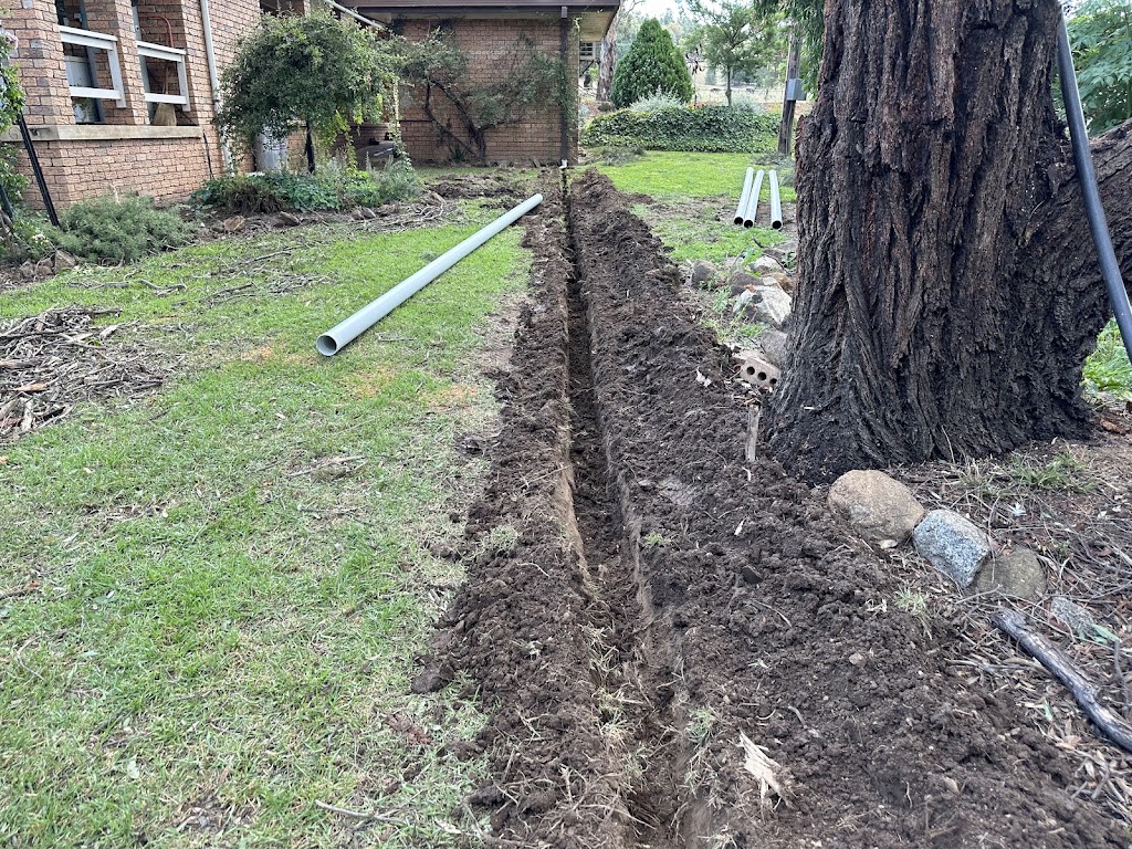 Signature Equipment Sales and Hire | 23 River Park Rd, Cowra NSW 2794, Australia | Phone: 0487 567 155