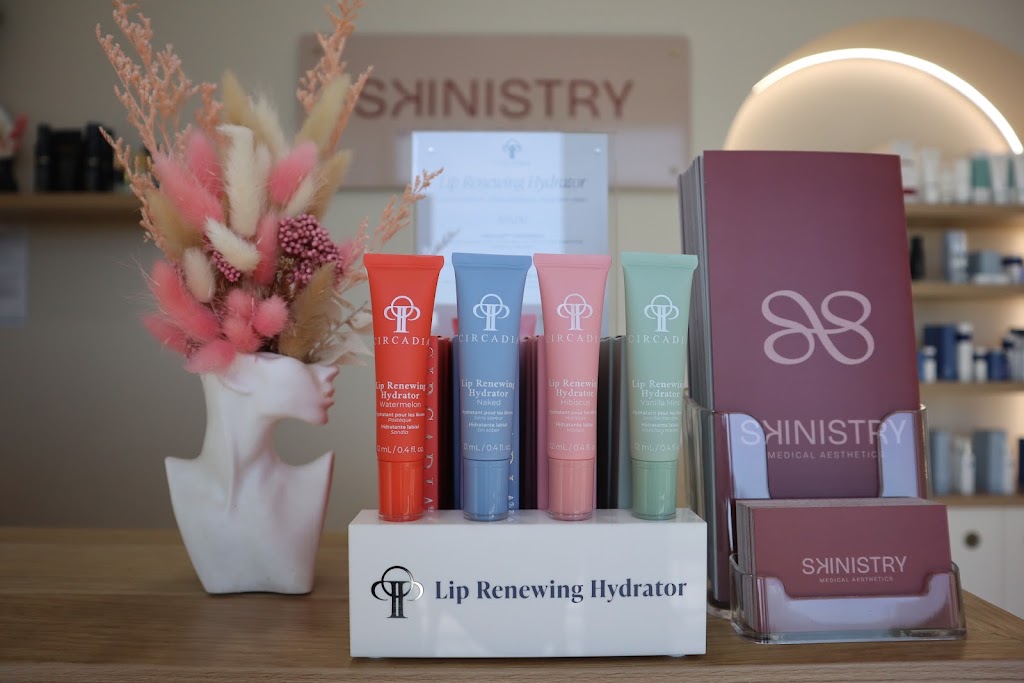 Skinistry Medical Aesthetics | Woolworths Complex, Level 1/10 Eimeo Rd, Rural View QLD 4740, Australia | Phone: 0400 239 083