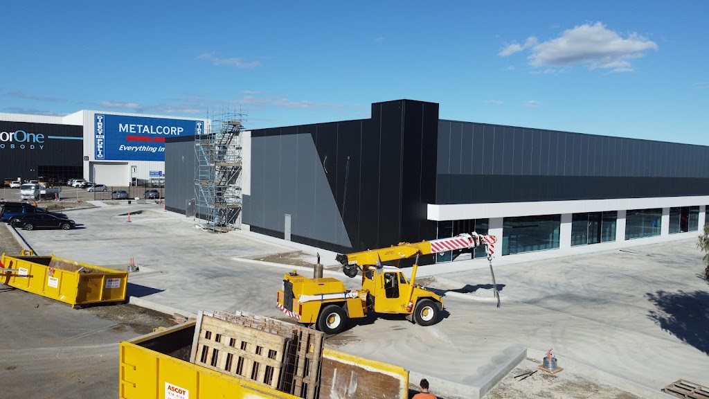 Crane2u | 25 Rowsley Station Rd, Maddingley VIC 3340, Australia | Phone: 0457 000 637