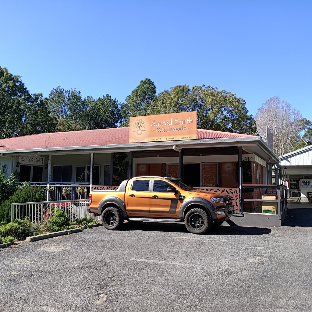 St Bernards Shopping Village | 23-39 School Rd, Tamborine Mountain QLD 4272, Australia