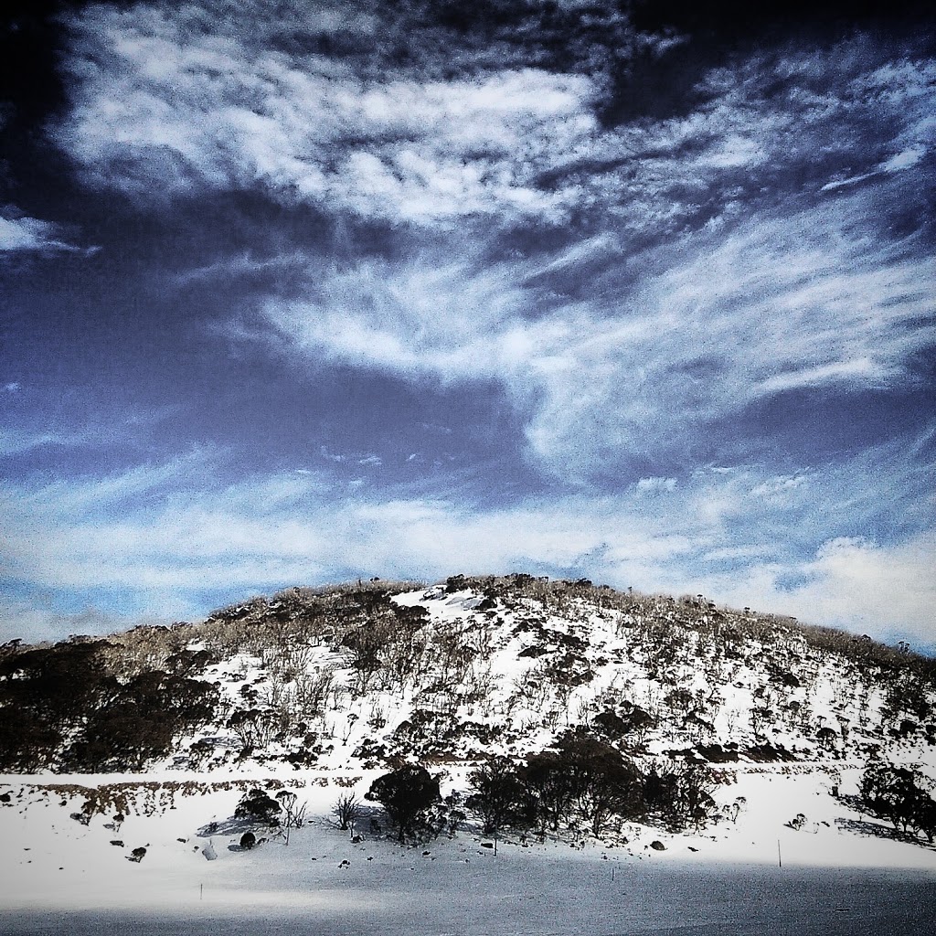 Snow Country Ski Club | Townsend St & Banjo Paterson Crescent, Jindabyne NSW 2627, Australia