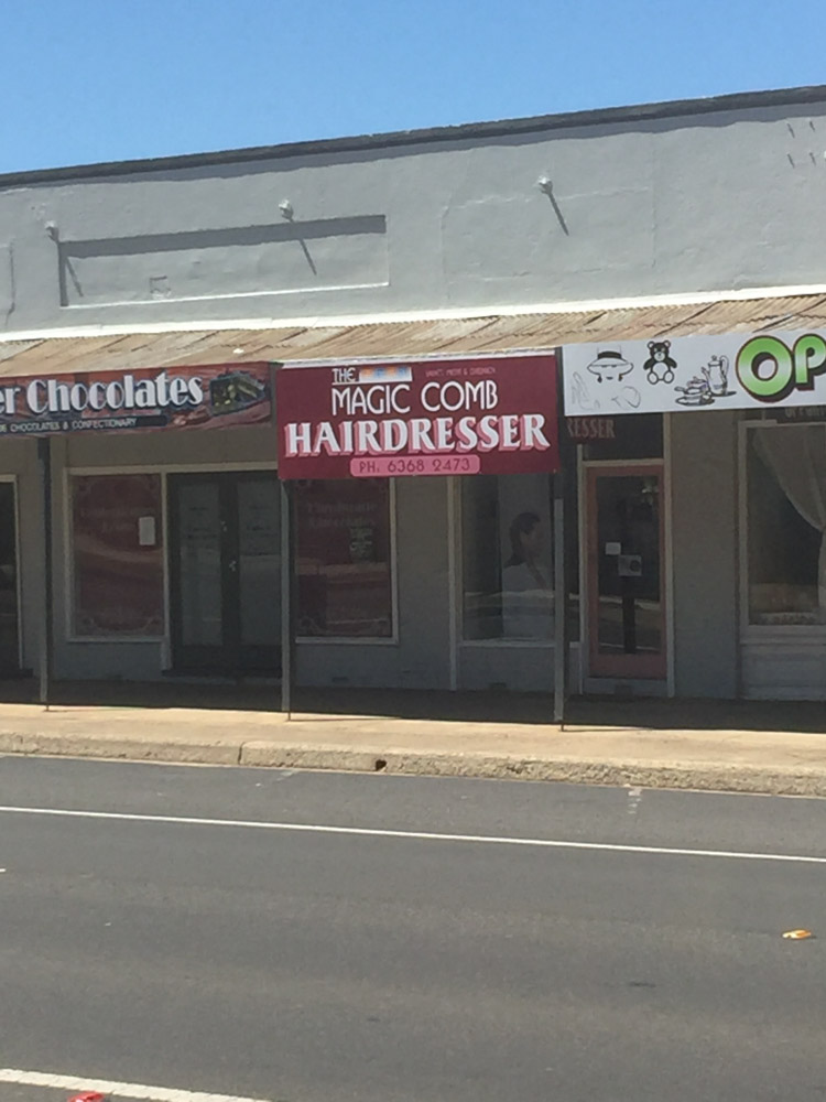 The Magic Comb | hair care | 72 Adelaide St, Blayney NSW 2799, Australia | 0263682473 OR +61 2 6368 2473