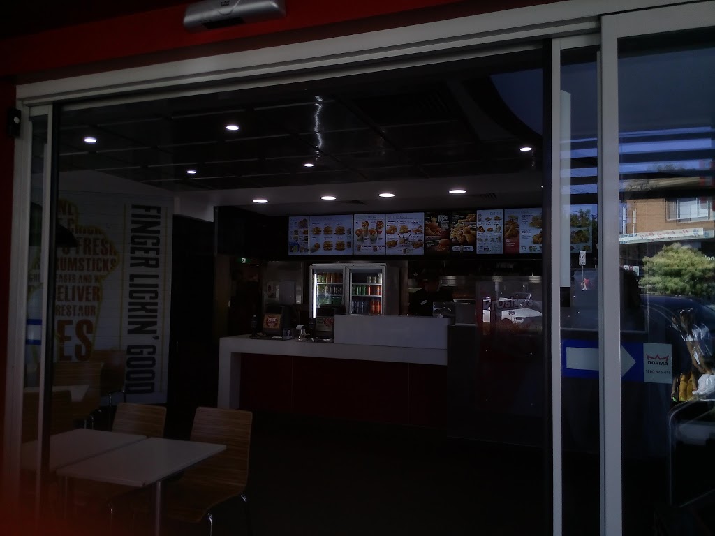 KFC Riverwood | meal takeaway | 215 Belmore Rd, Riverwood NSW 2210, Australia | 0295848310 OR +61 2 9584 8310