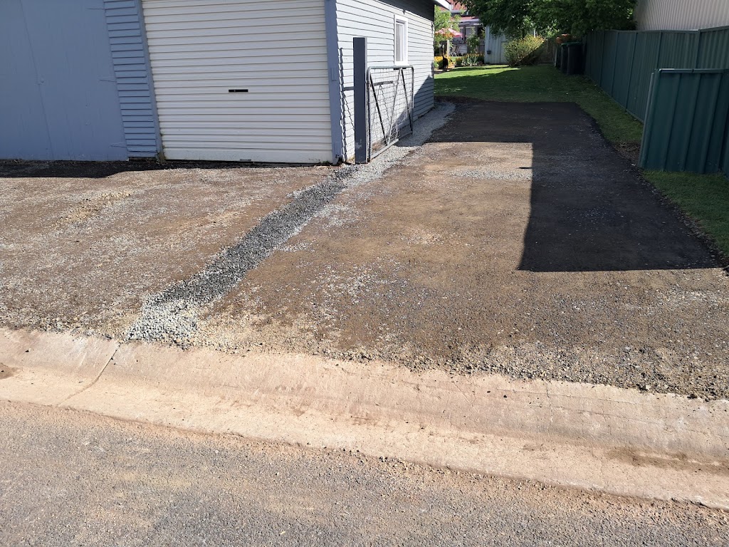 JC Digging Armidale | 60, Saumarez Ponds NSW 2350, Australia | Phone: 0458 295 091