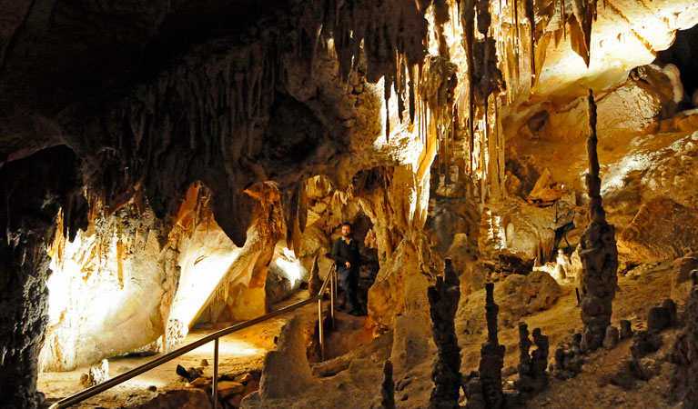 Wollondilly Cave | tourist attraction | Muilwaree Cave Track, Wombeyan Caves NSW 2580, Australia | 0248435976 OR +61 2 4843 5976