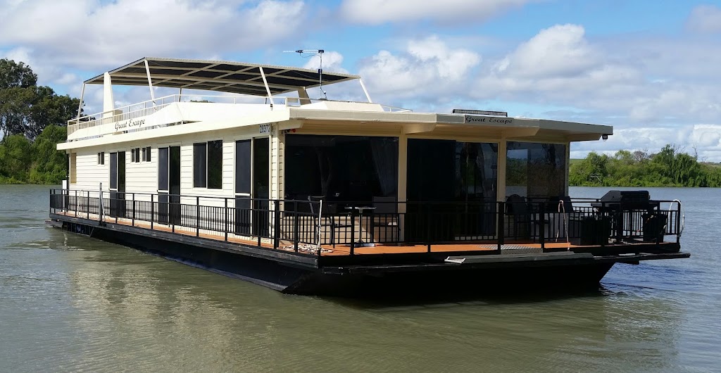 OZ Houseboats | 100 Roper Rd, Murray Bridge SA 5253, Australia | Phone: 0428 840 001