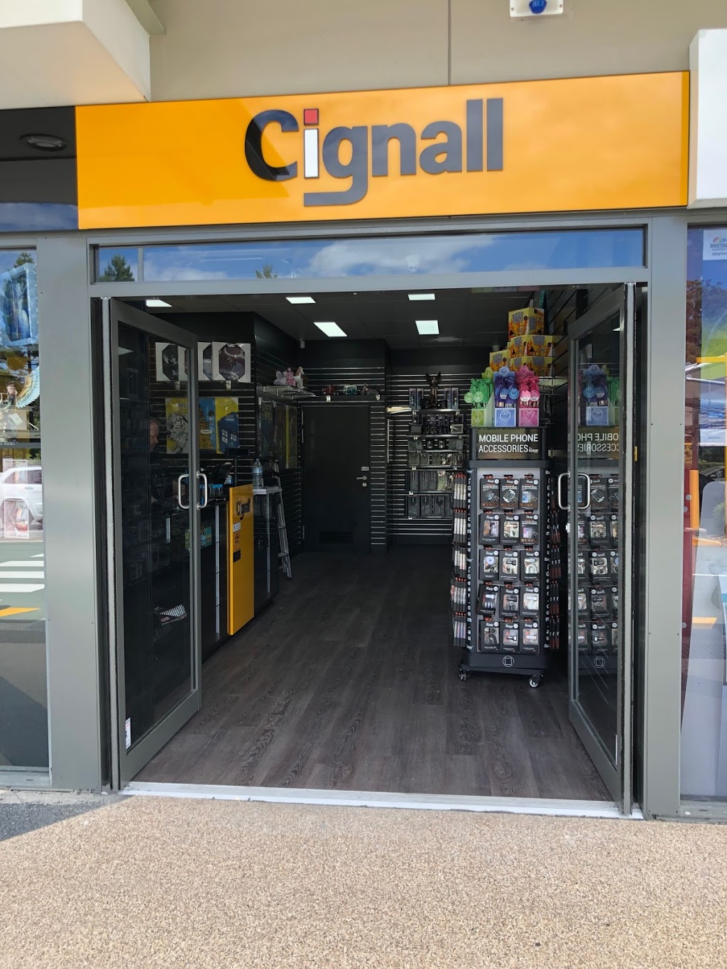 Cignall Pacific Pines | store | SHOP 01A/1 Pitcairn Way, Pacific Pines QLD 4211, Australia | 0756636146 OR +61 7 5663 6146