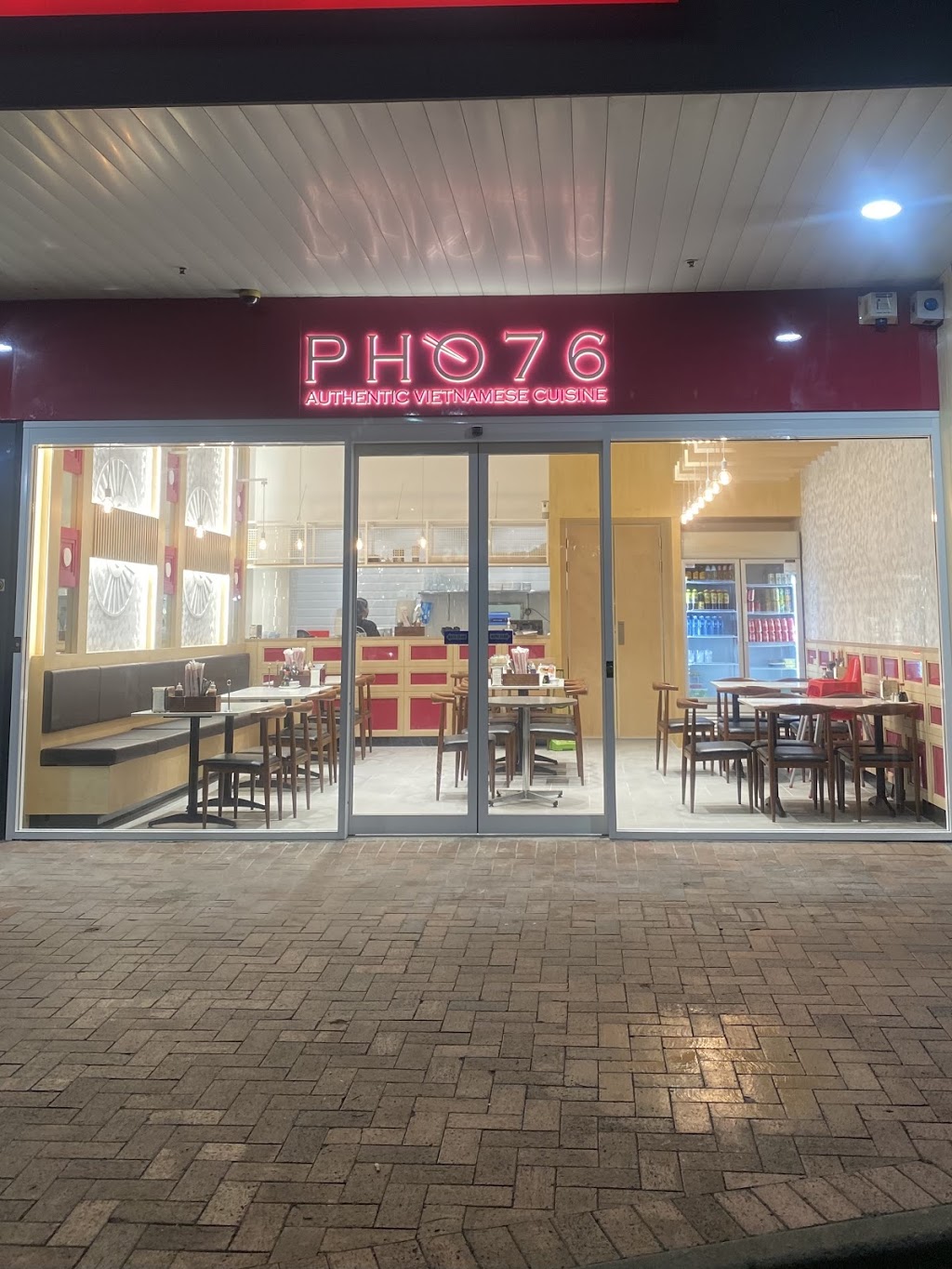 Pho 76 | restaurant | Shop 24a/4 Tindall St, Campbelltown NSW 2560, Australia | 0246288676 OR +61 2 4628 8676