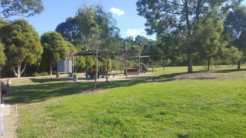 Dwyer Park | Dwyer Cl, Fairfield West NSW 2165, Australia | Phone: (02) 9725 0222