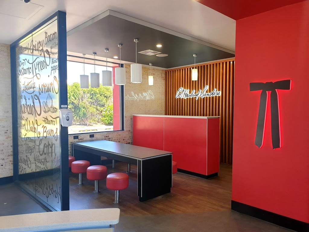 KFC Geraldton | meal takeaway | 249 Marine Terrace, Geraldton WA 6530, Australia | 0899212035 OR +61 8 9921 2035