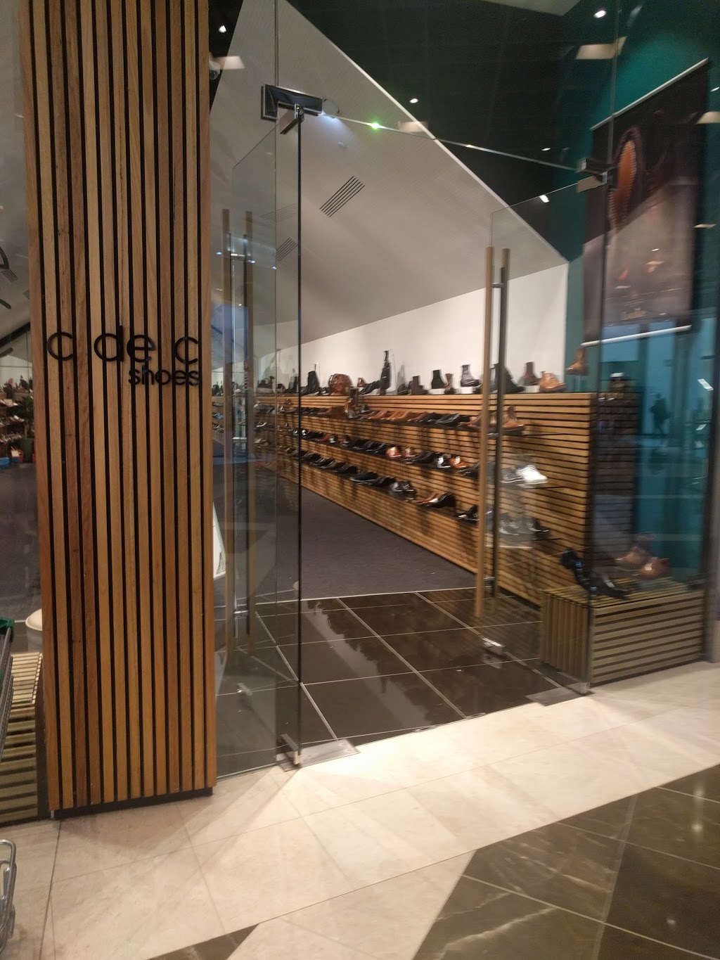 C de C Shoes | shoe store | Shop 3361A, Level 3, Macquarie Shopping Centre, Cnr Waterloo and Herring Road, North Ryde NSW 2113, Australia | 0298895246 OR +61 2 9889 5246