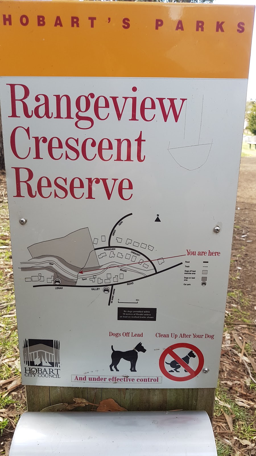 Rangeview Crescent Reserve | park | 16 Rangeview Cres, Lenah Valley TAS 7008, Australia