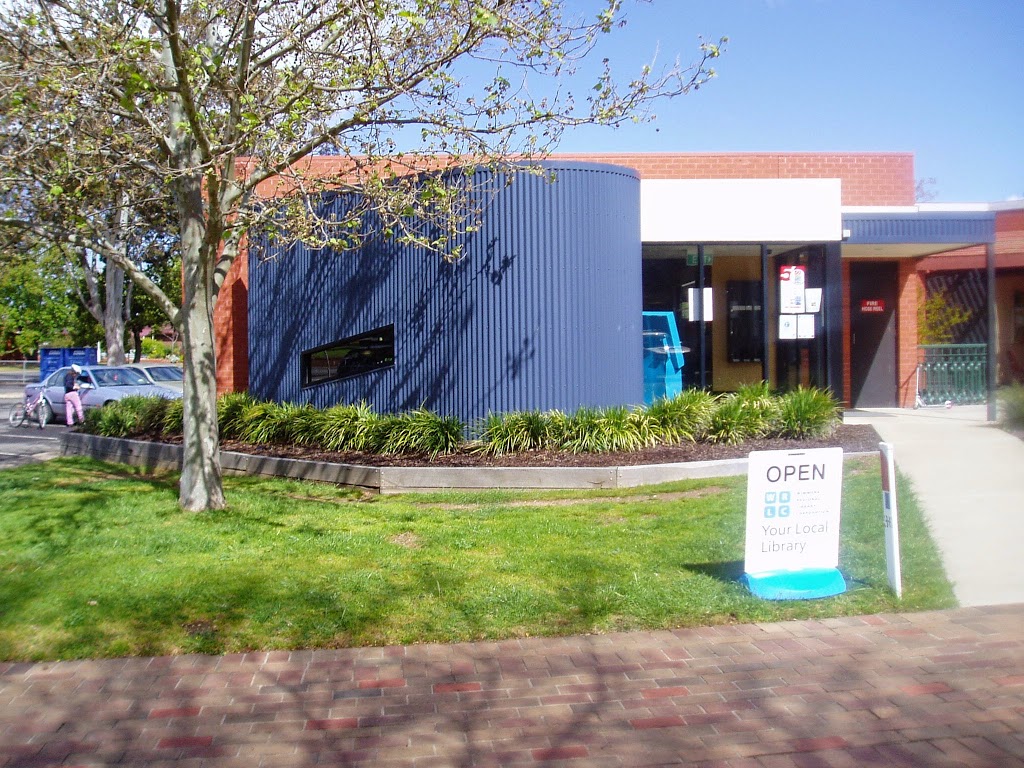St. Arnaud Library - WRLC | library | Municipal Offices, Napier Street, St Arnaud VIC 3478, Australia | 0354952188 OR +61 3 5495 2188