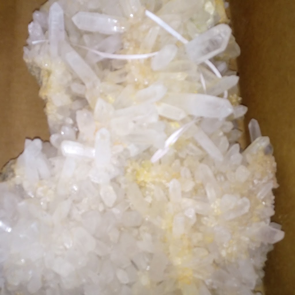Rozelle Crystals | store | 485 Balmain Rd, Lilyfield NSW 2039, Australia | 0403530368 OR +61 403 530 368