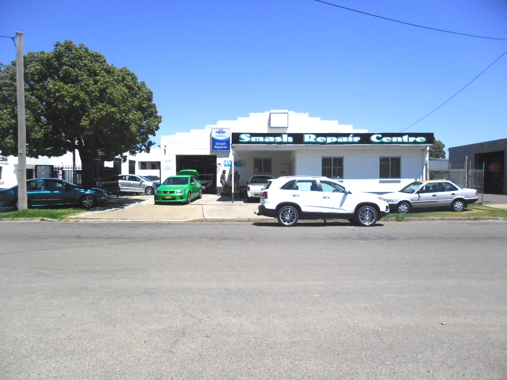 Bob Christie Goulburn Smash Repairs Centre | car repair | 74 Maud St, Goulburn NSW 2580, Australia | 0248221477 OR +61 2 4822 1477