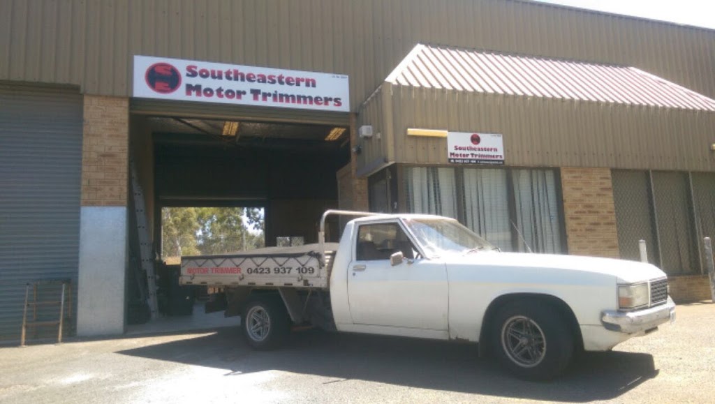 South Eastern Motor Trimmers | car repair | 3/13 Byron Rd, Armadale WA 6112, Australia | 0423937109 OR +61 423 937 109