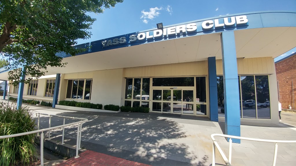 Yass Soldiers Club | cafe | 86 Meehan St, Yass NSW 2582, Australia | 0262261911 OR +61 2 6226 1911