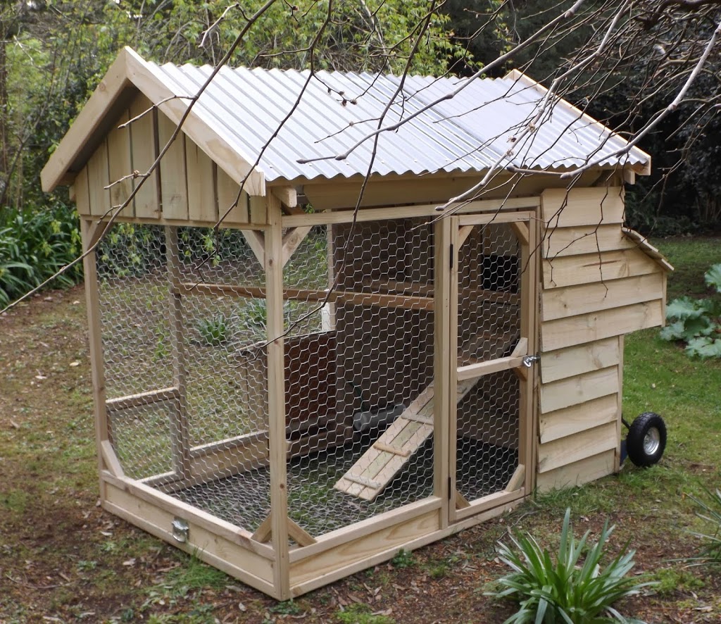 Chicken Coops in Avonsleigh- Victoria | 21 View St, Avonsleigh VIC 3782, Australia | Phone: (03) 5968 4110