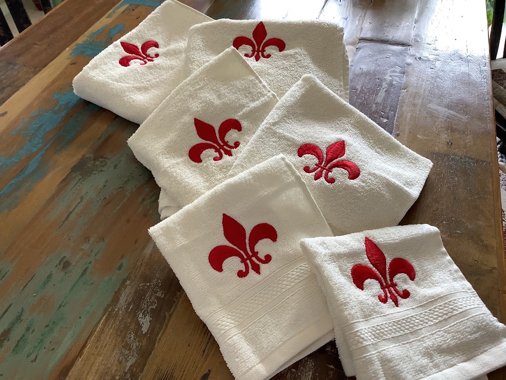 Customline Personlized embroidery | Nagle Dr, Sandhurst VIC 3977, Australia | Phone: 0403 753 814