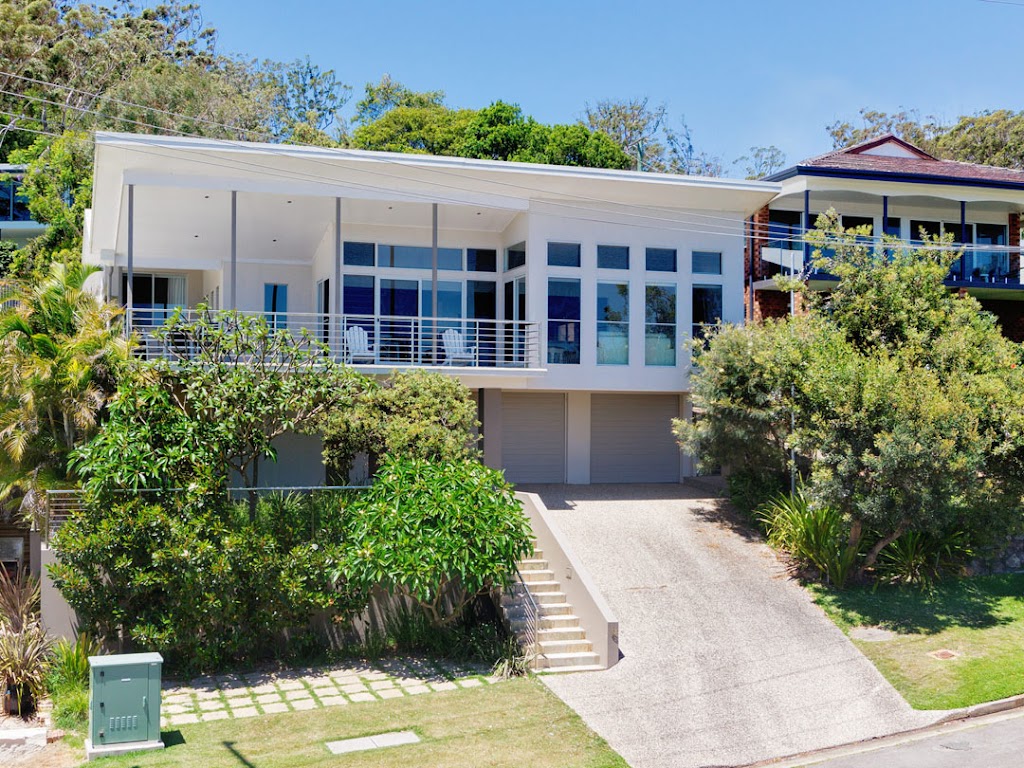 Beachside Haven | 5 Pantowora St, Corlette NSW 2315, Australia | Phone: (02) 4044 5021