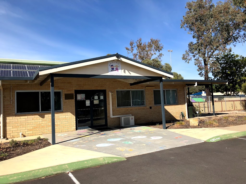 Merredin and Districts Childcare and Playschool |  | 61 Kitchener Rd, Merredin WA 6415, Australia | 0890411934 OR +61 8 9041 1934