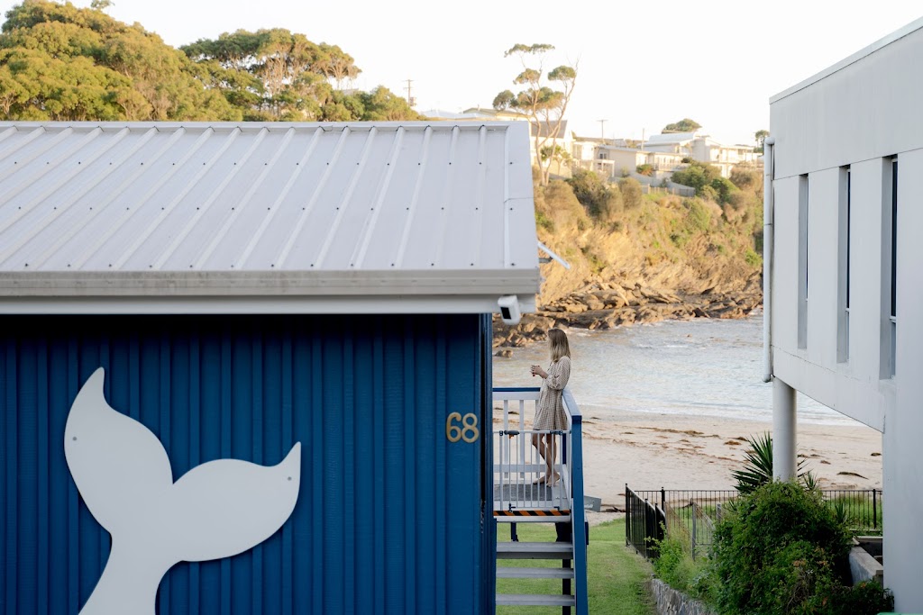 Beachfront Shack | 68 Yugura St, Malua Bay NSW 2536, Australia | Phone: 0450 300 068