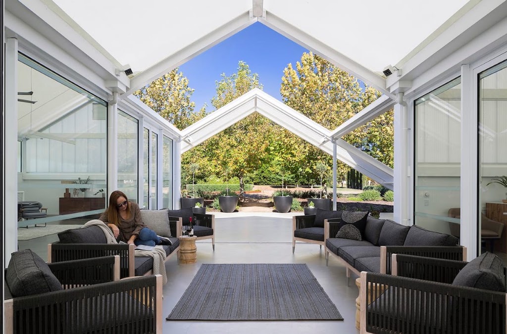 Glasshouse Villa | 57 Tubbarubba Rd, Merricks North VIC 3926, Australia | Phone: 0413 226 313