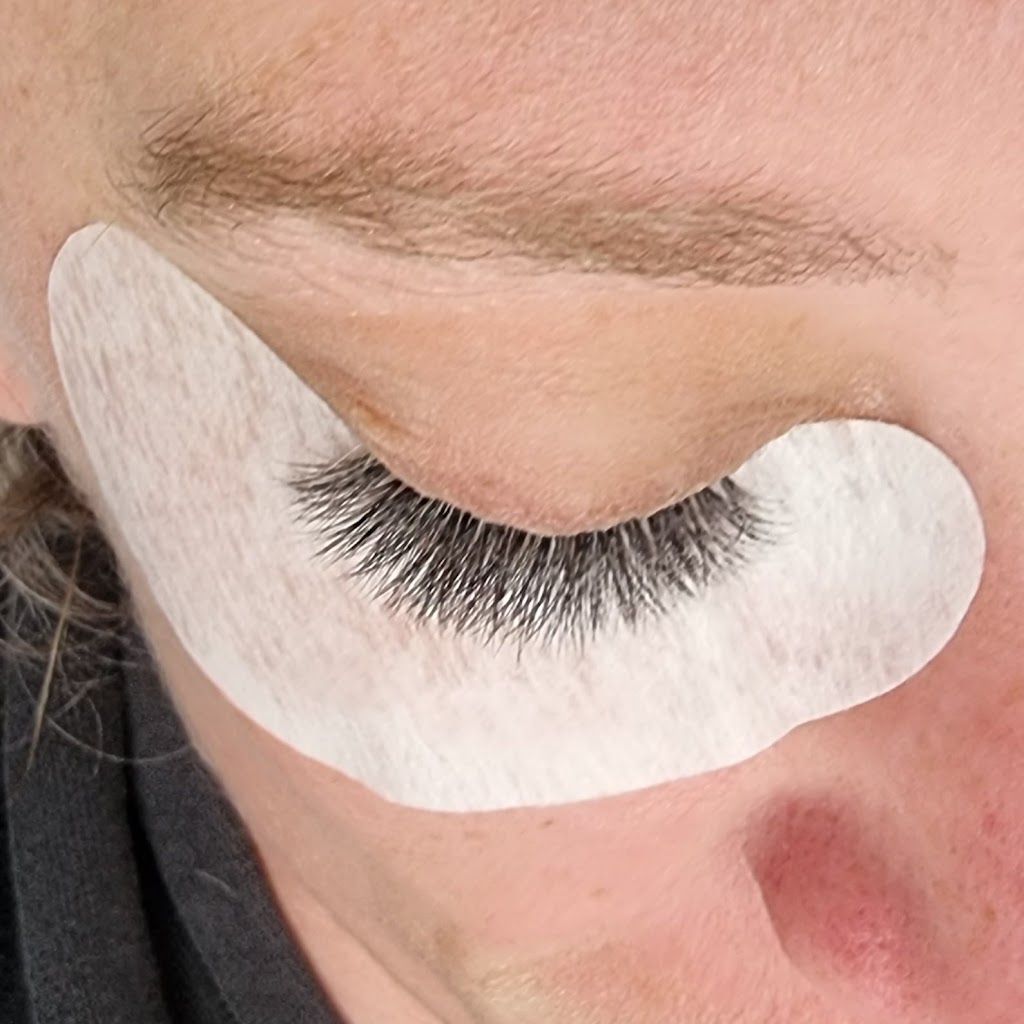 The Hairy Canary Beauty Salon | 20 Lavender Ave, Pakenham VIC 3810, Australia | Phone: 0410 941 381
